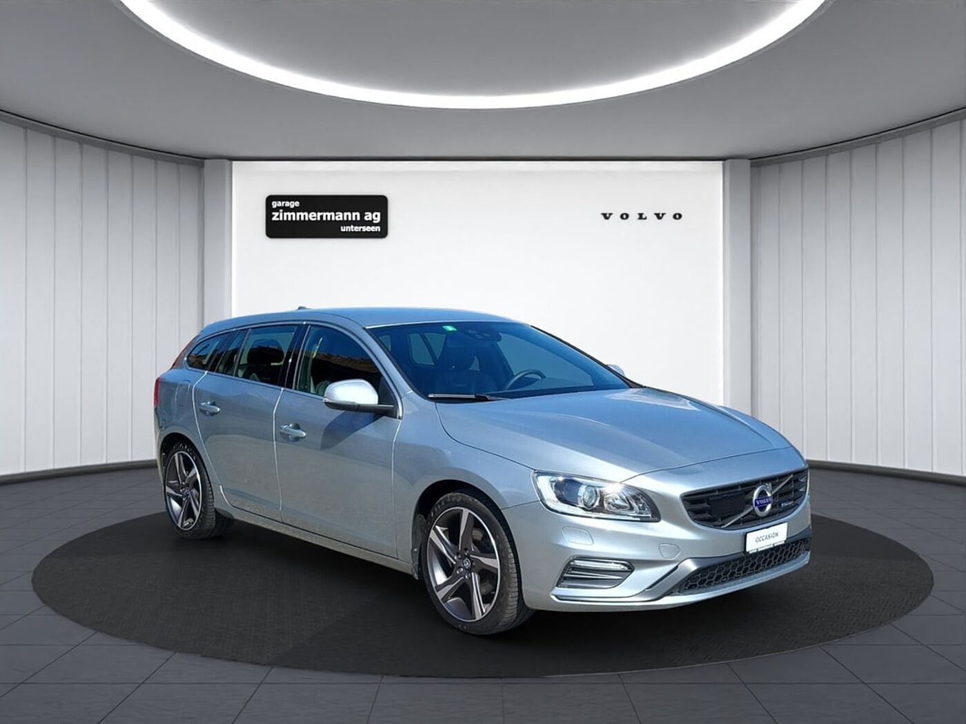 Volvo  1.6 T4 Summum R-Design S/S