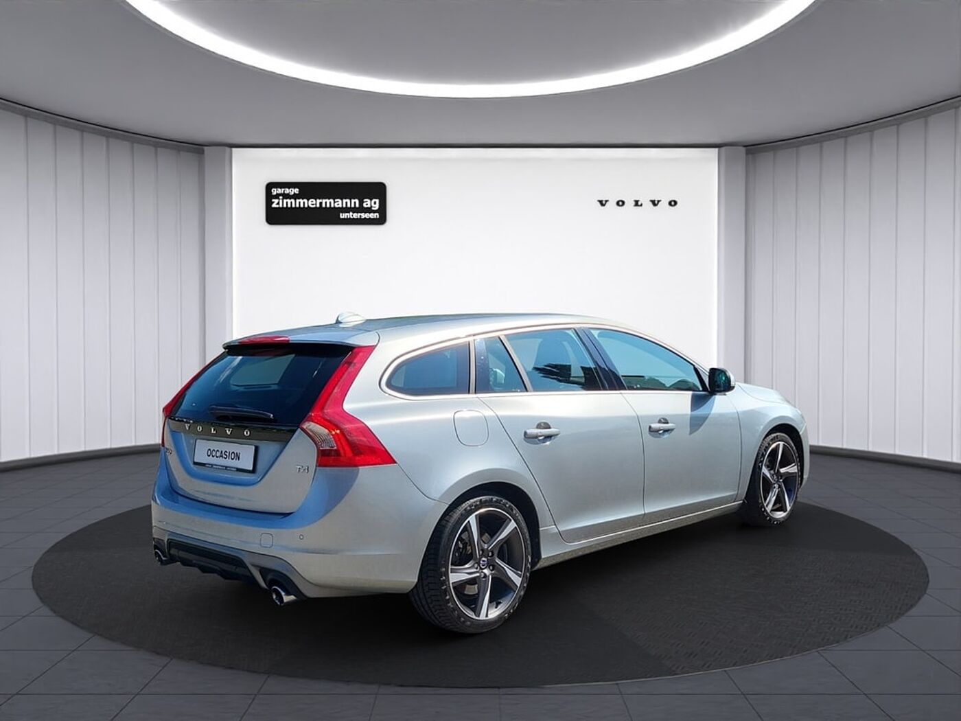 Volvo  1.6 T4 Summum R-Design S/S