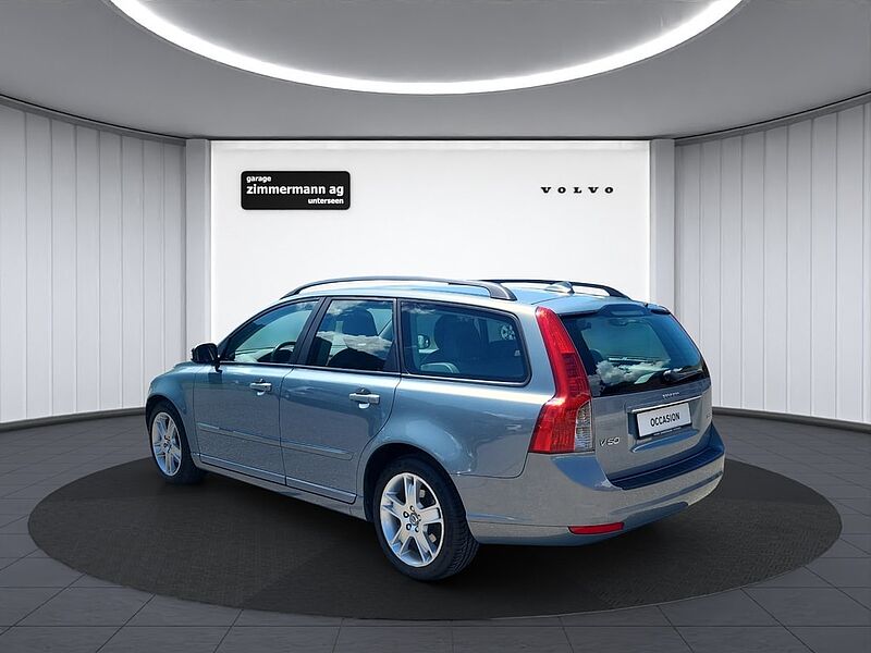 Volvo  2.0 D Summum