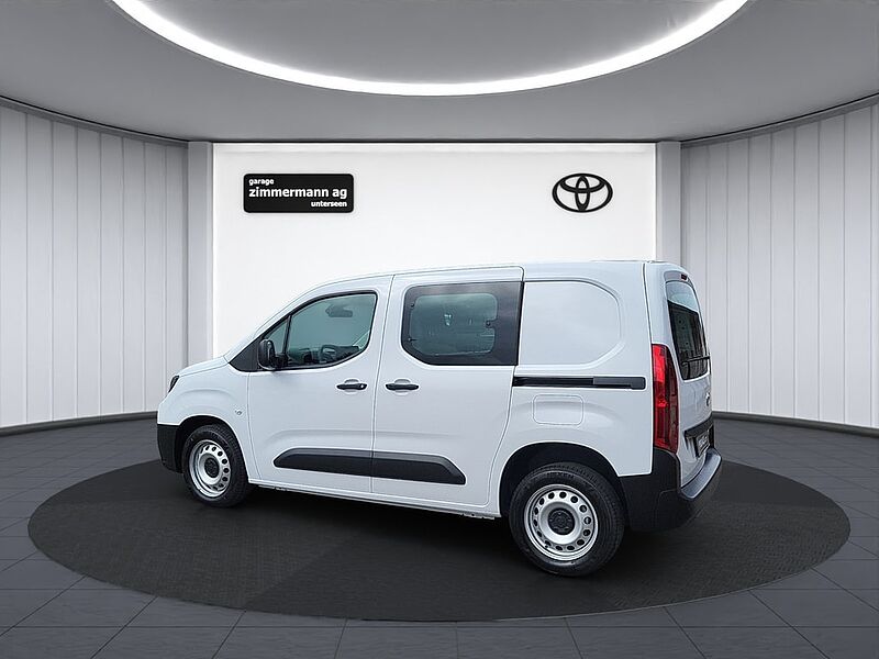 Toyota  Van L1 1.2 Active